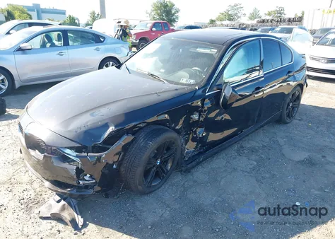 2018 BMW 330I xDrive z USA, uszkodzony, nr VIN WBA8D9C52JEM33131